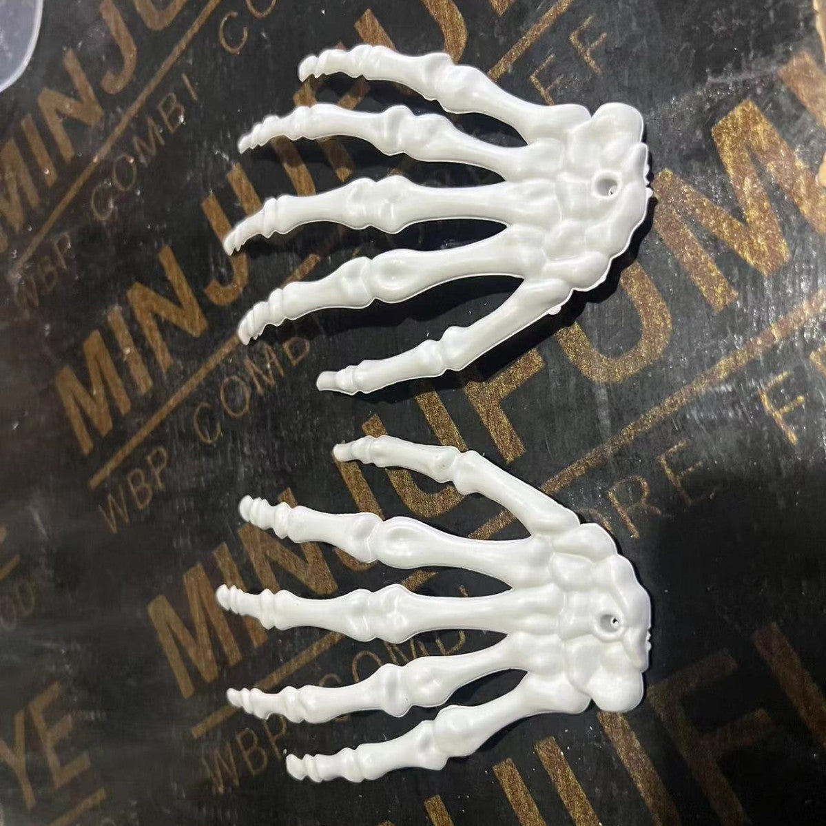 Halloween Skull Claw Funny
